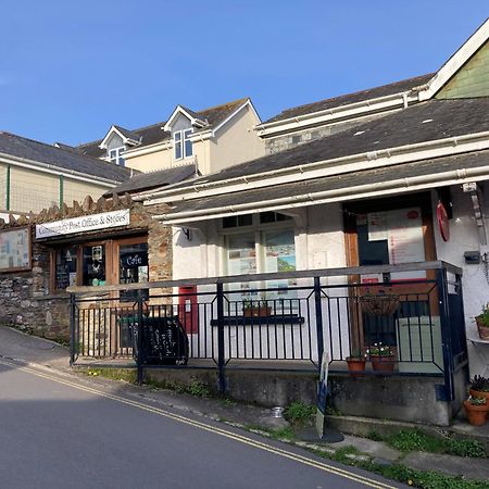 The Cottage , Newton Ferrers Exterior photo
